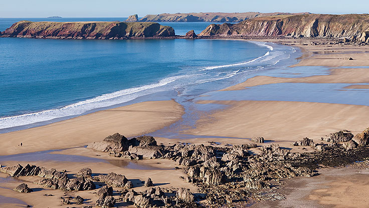 wales best beaches - marloes sands